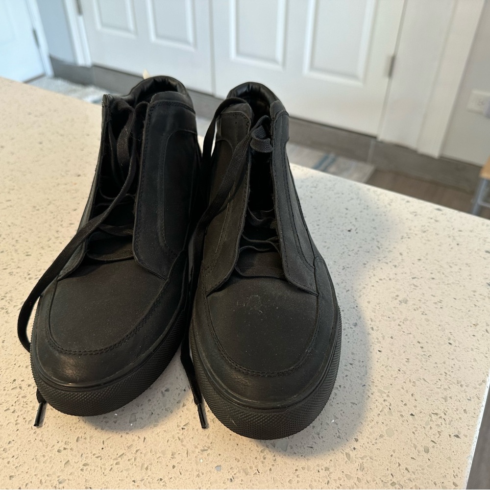 Men’s shoes